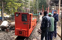 山东CJY7吨架线式电机车运行视频