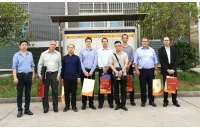 陕西巴西客户来公司商谈湘潭电机车的合作